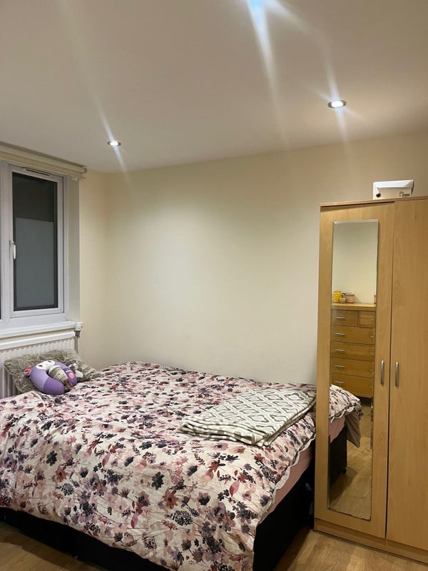 Room Sedgmoor Place in Greater London