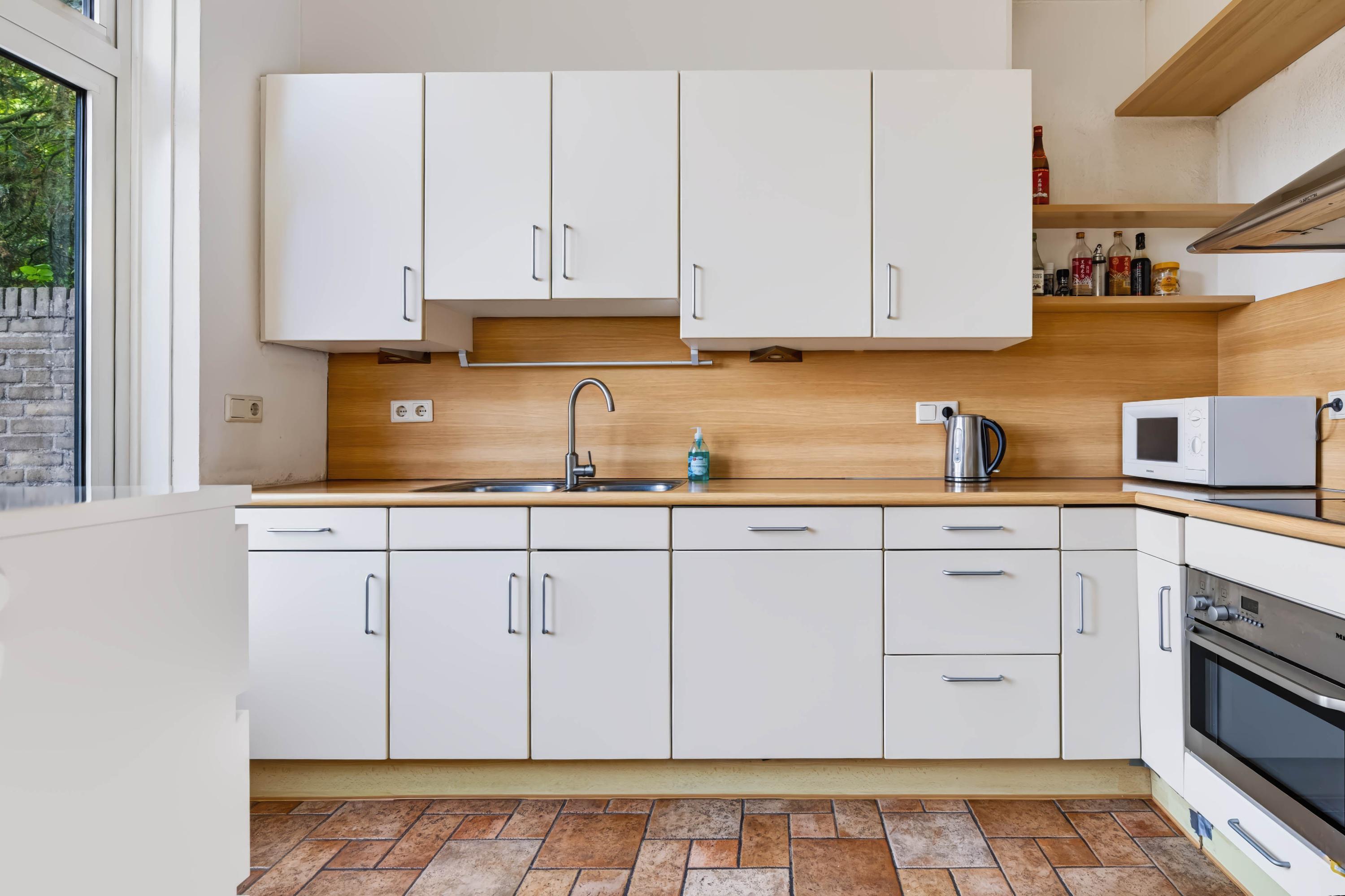Tussenwoning te koop: Kruizemuntstraat 177, Apeldoorn