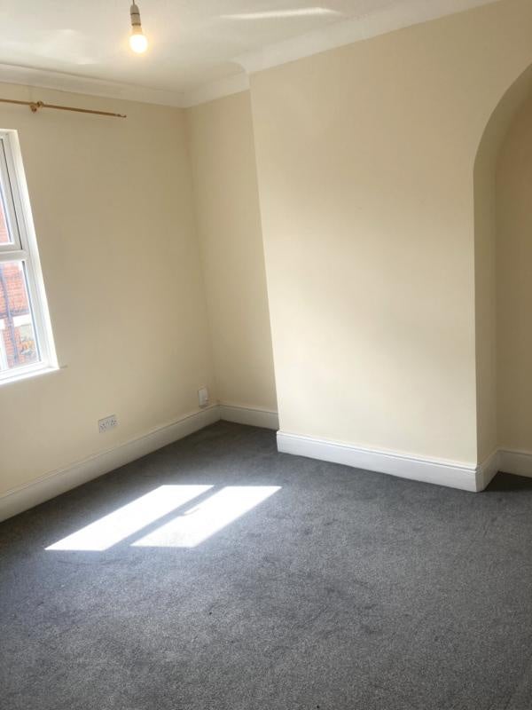 House Doncaster Terrace in Nottingham