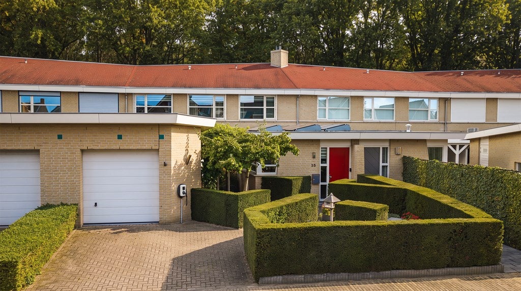 Huis Olmenstraat 35 in Halsteren