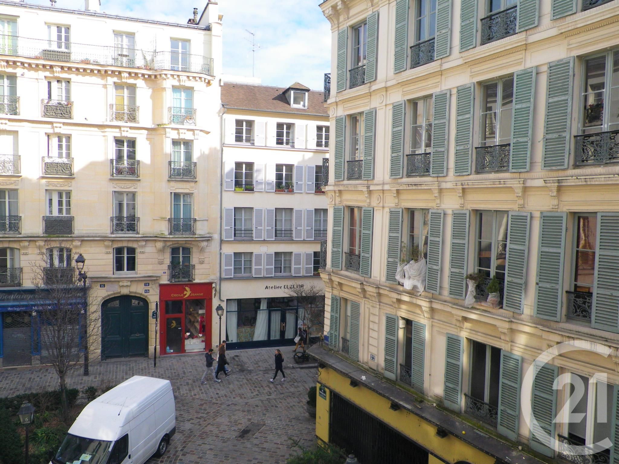 Appartement Rue Ferdinand Duval à Paris