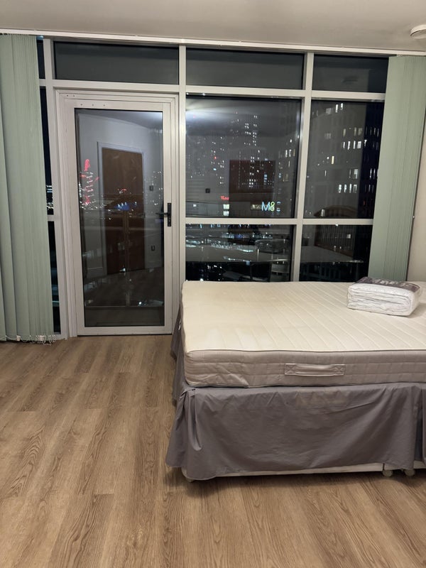 Room Gerry Raffles Square in Greater London
