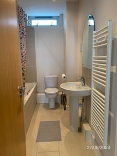 Room Gerry Raffles Square in Greater London