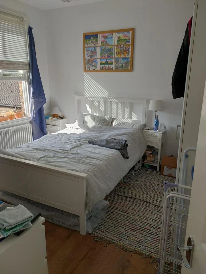 Flat Saltoun Road in Greater London