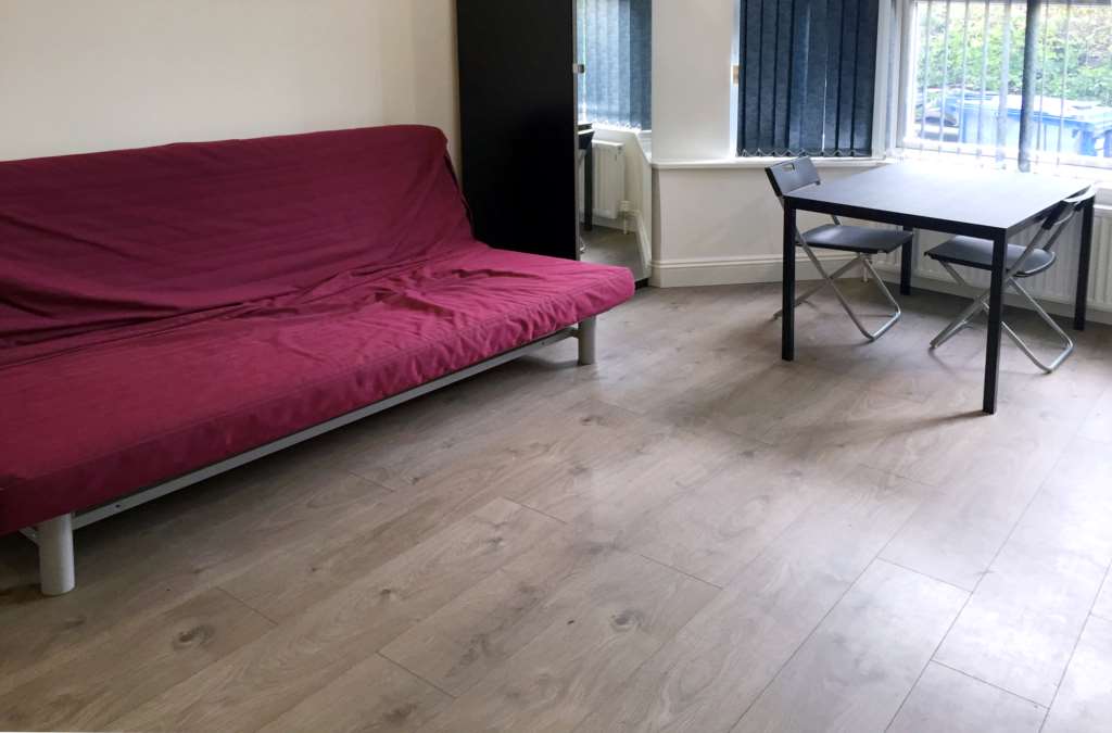 Flat Alexandria Road in Greater London