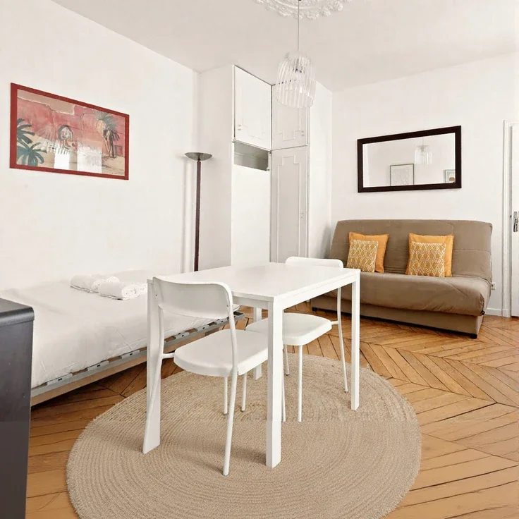 Appartement Rue Sainte-Apolline à Paris