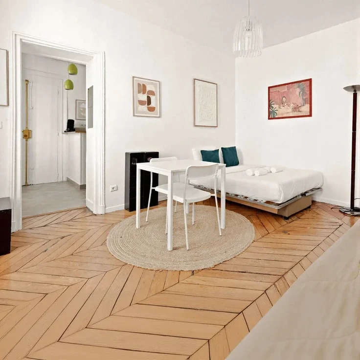 Appartement Rue Sainte-Apolline à Paris