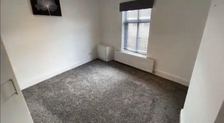 Flat Chorley Road in Salford