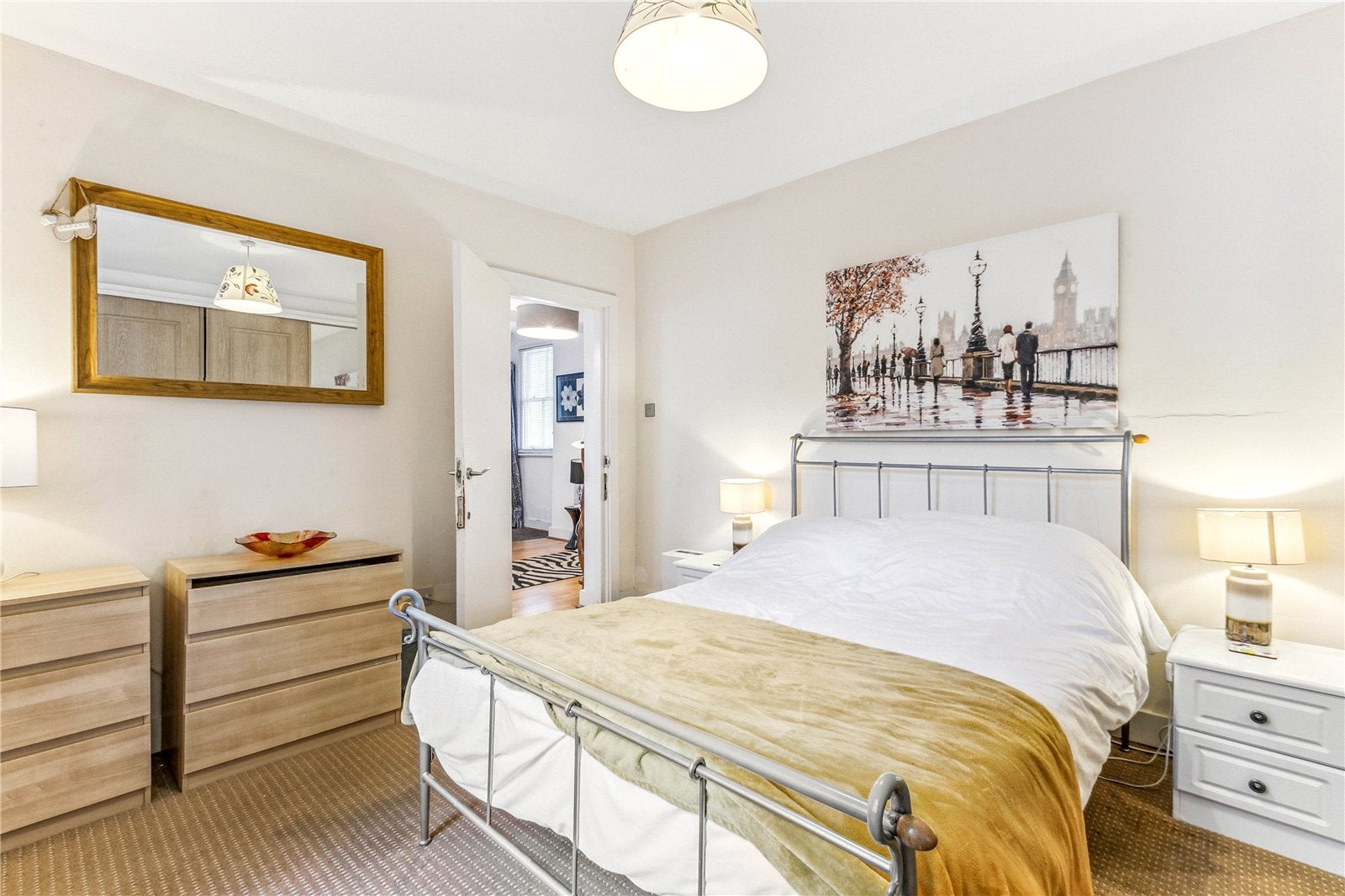 Flat Westbourne Gardens in City of Westminster