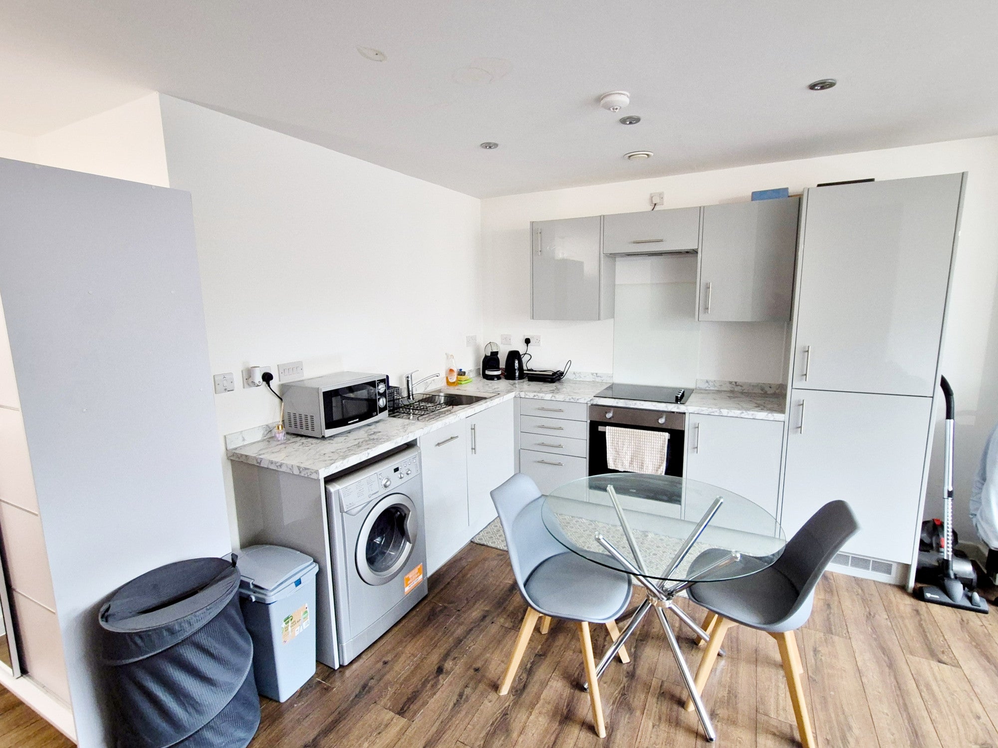 Room Tithebarn Street in Liverpool