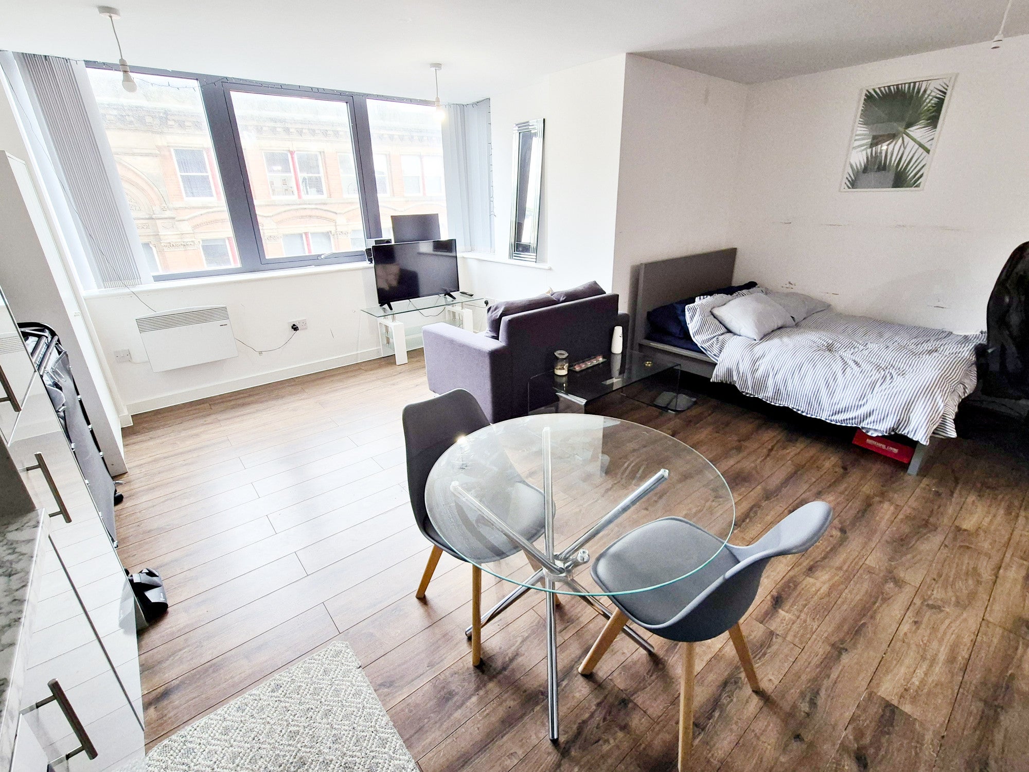Room Tithebarn Street in Liverpool