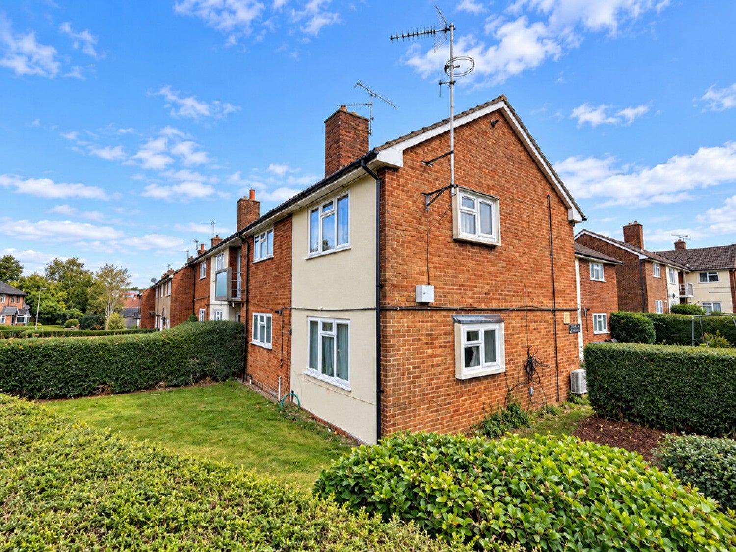 Flat St Peter's Road in Basingstoke and Deane