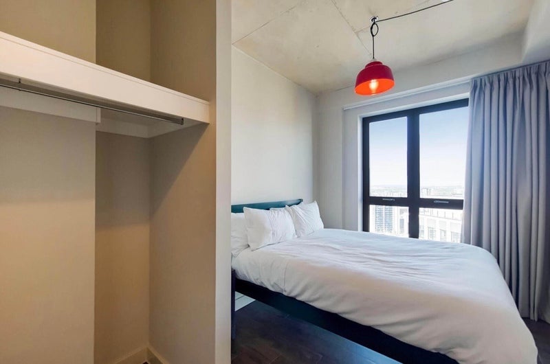 Room Wellers Way in Greater London