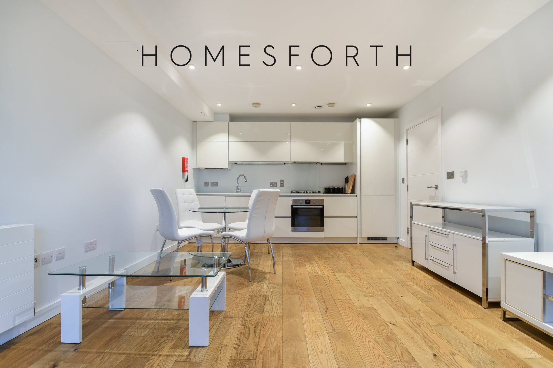 Flat Heneage Street in Greater London