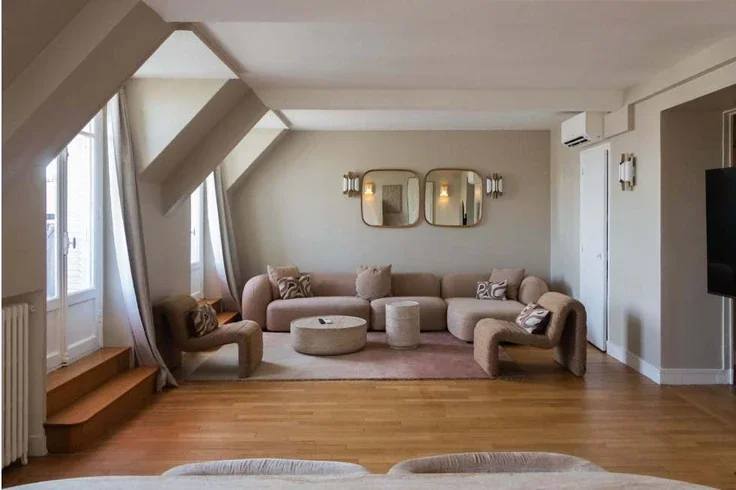 House Rue de la Pompe in Paris