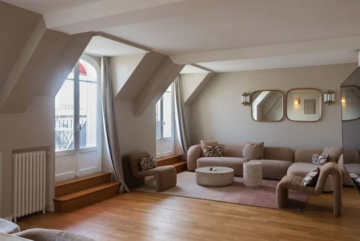 House Rue de la Pompe in Paris