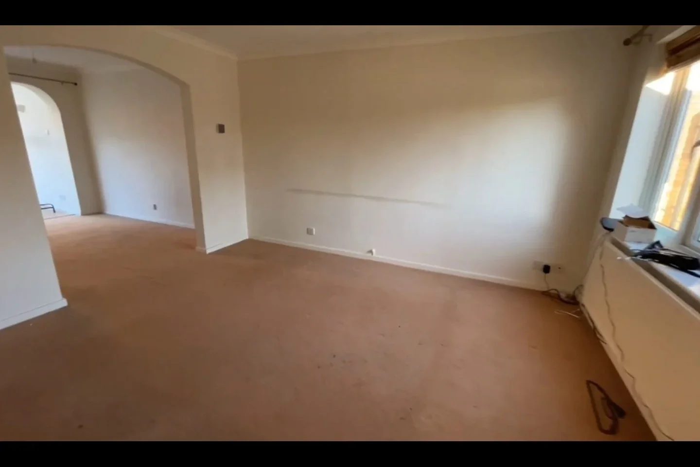 House Elveden Close in Luton