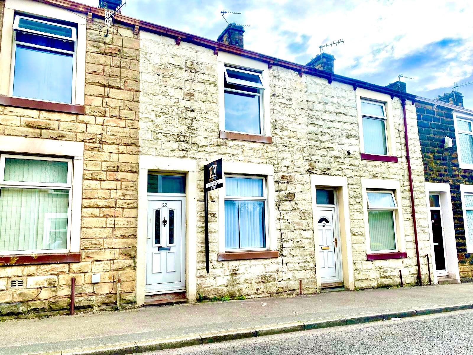 House Milton Street in Borough of Pendle