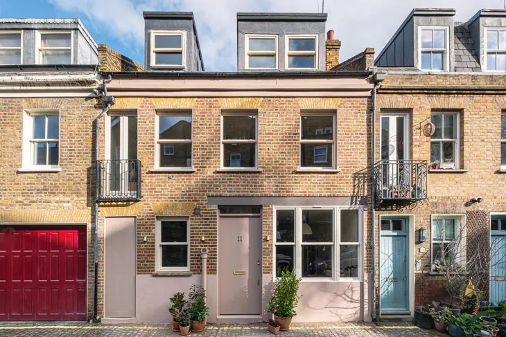 House Pindock Mews in City of Westminster
