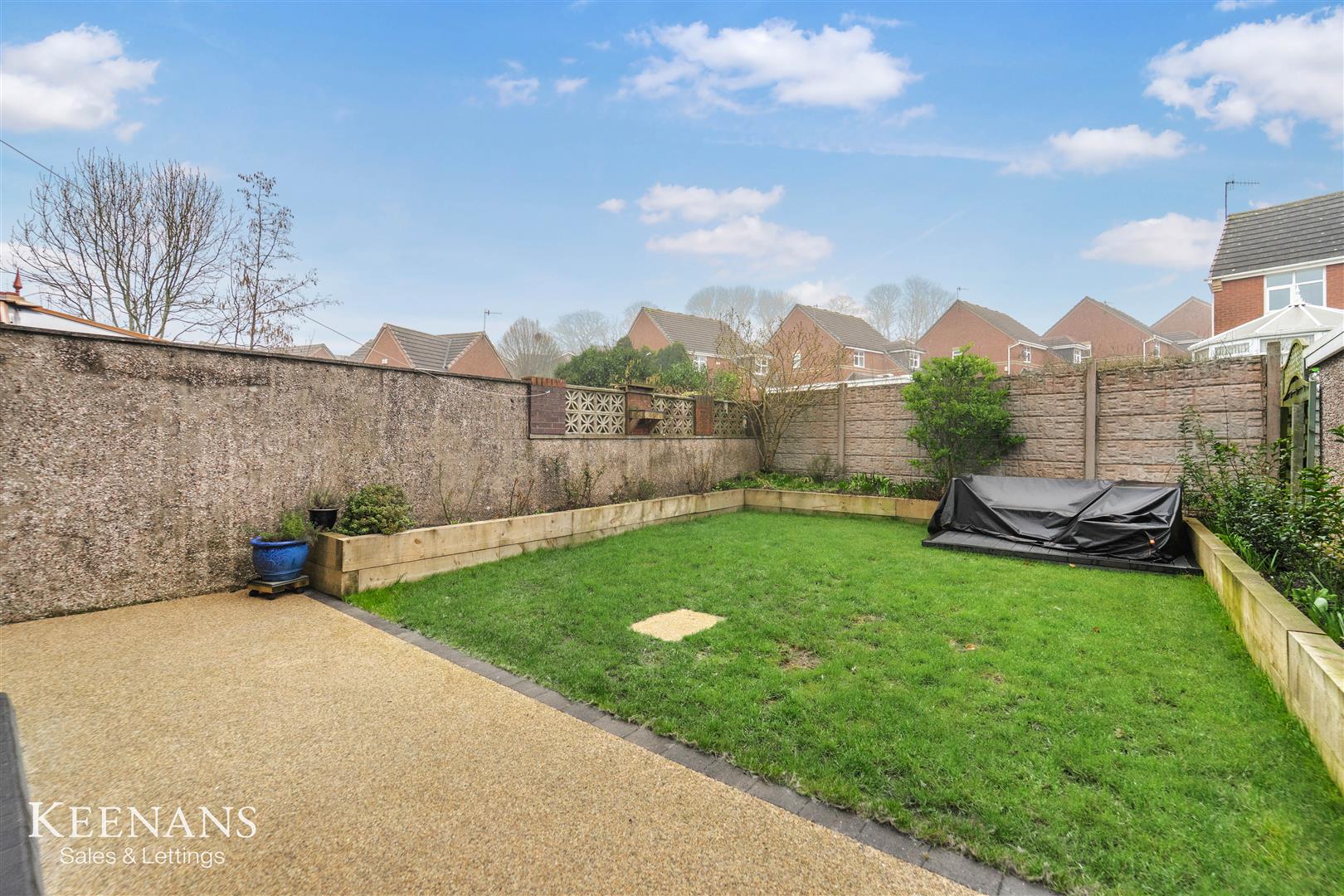 House Hexham Close in Hyndburn