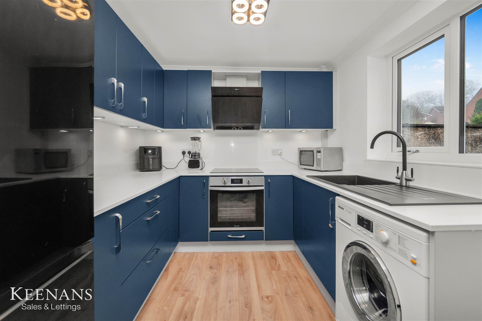 House Hexham Close in Hyndburn