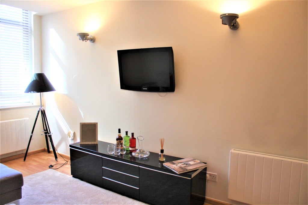 Flat Dingley Place in Greater London