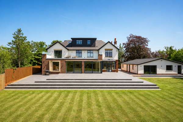 House Hough Lane in Wilmslow