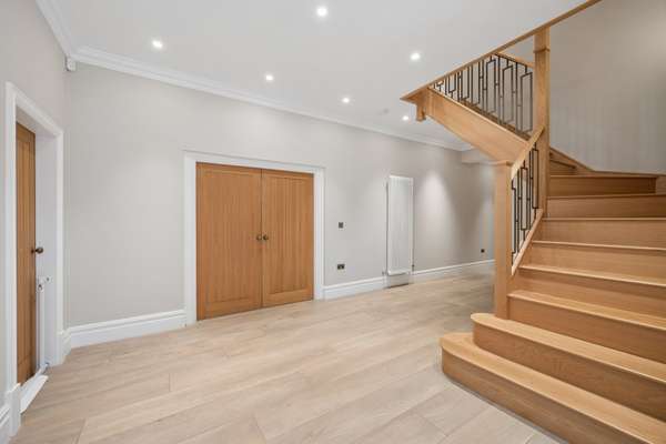 House Hough Lane in Wilmslow
