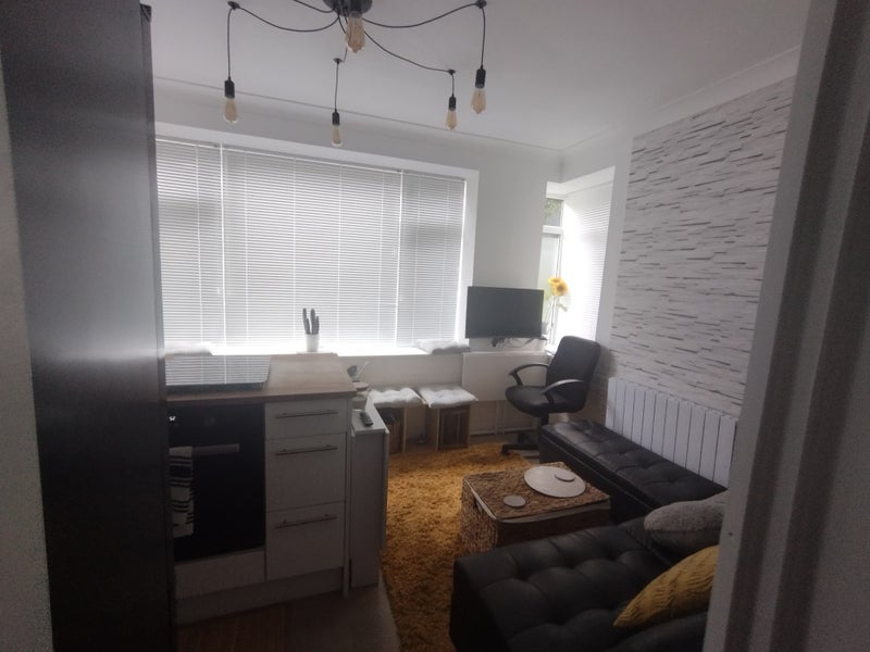 Room Vale Road in Bournemouth