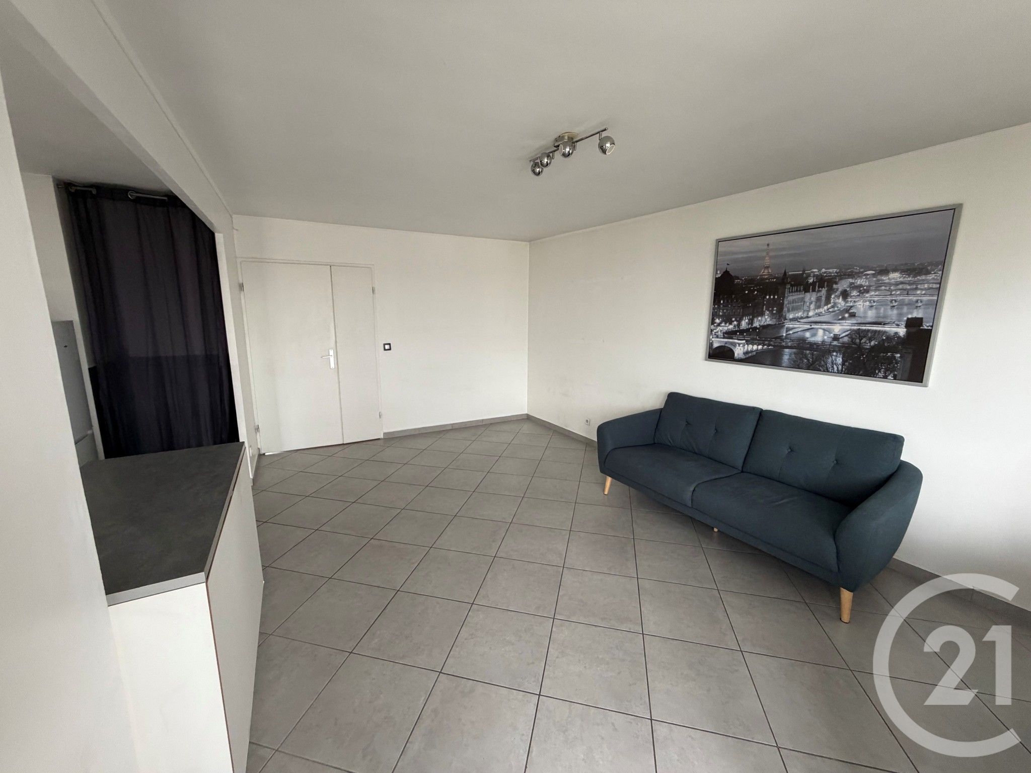 Appartement Place des Déportés à Le Bourget