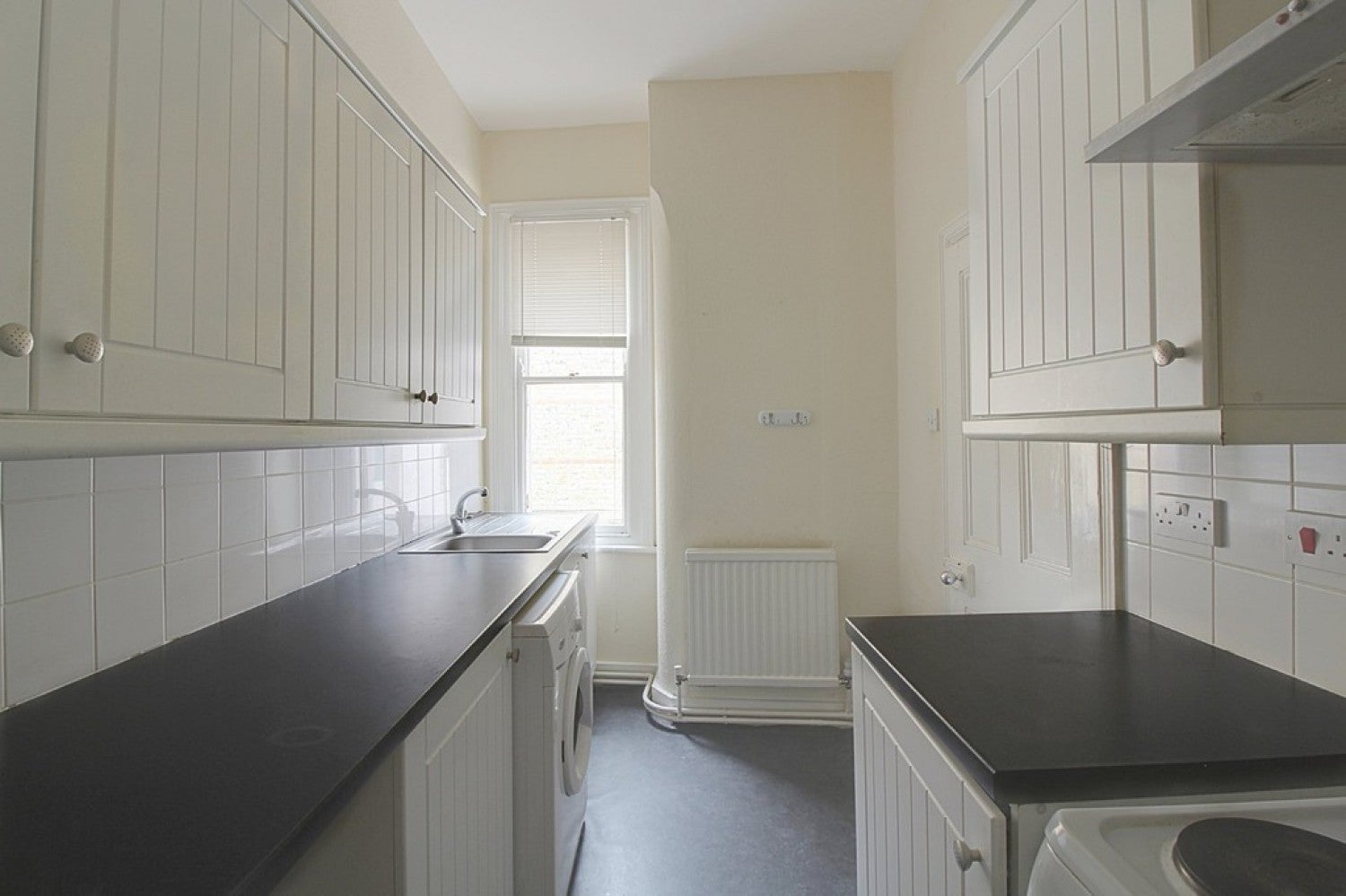 Flat Elderton Road in Southend-on-Sea