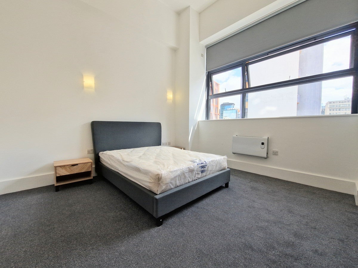 Flat Newhall Street in Birmingham