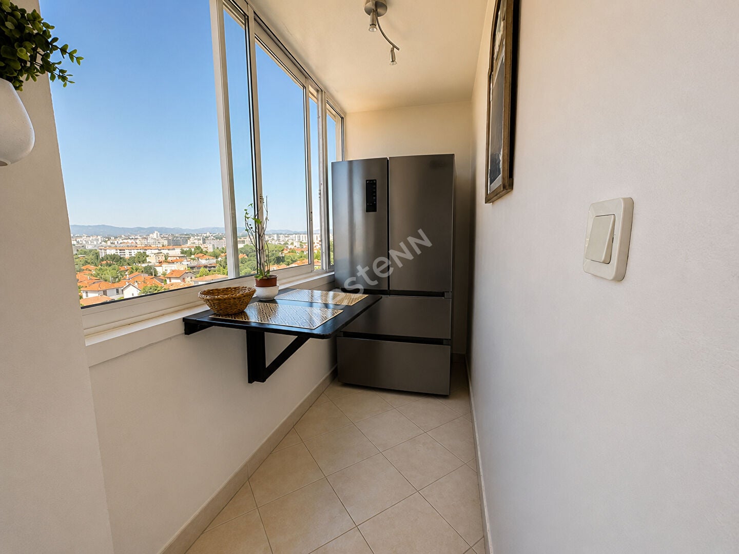 Flat Avenue de Mazargues in Marseille