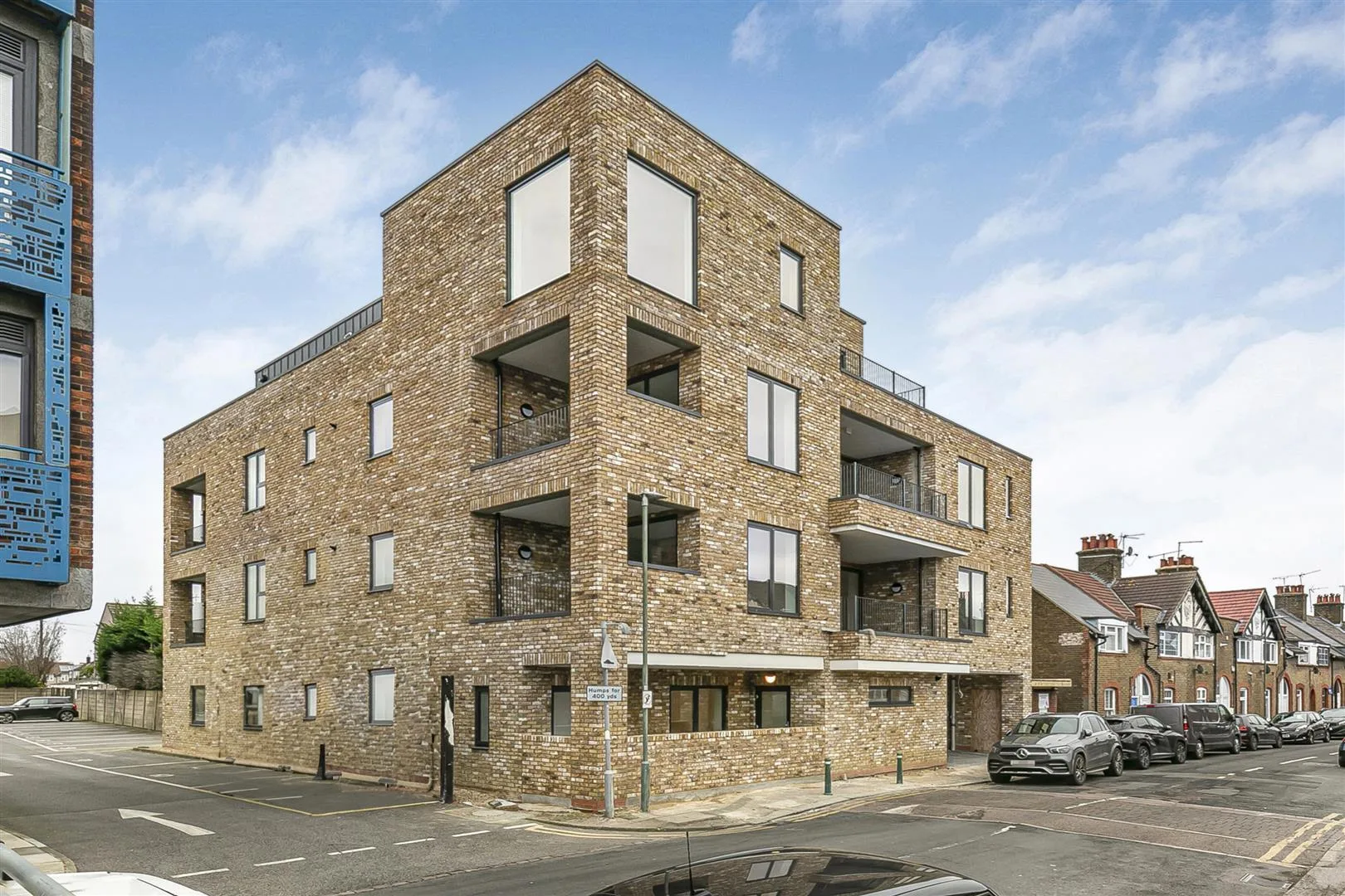 Flat Swanfield Road in Waltham Cross