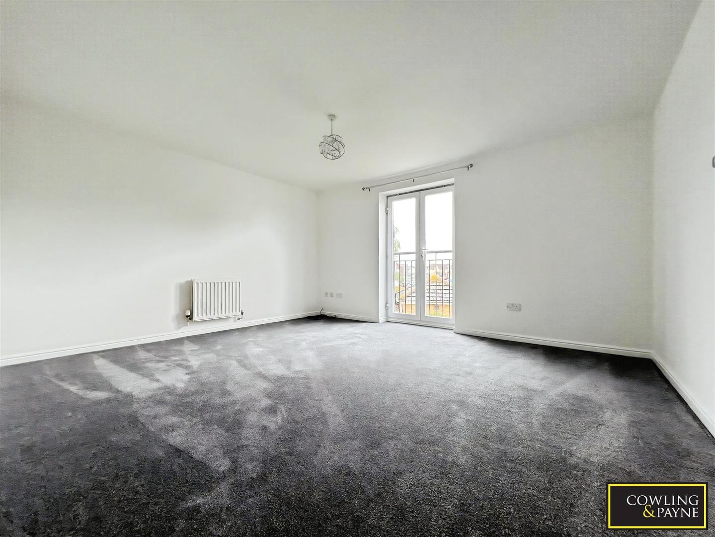 Flat Kingsley Meadows in Wickford