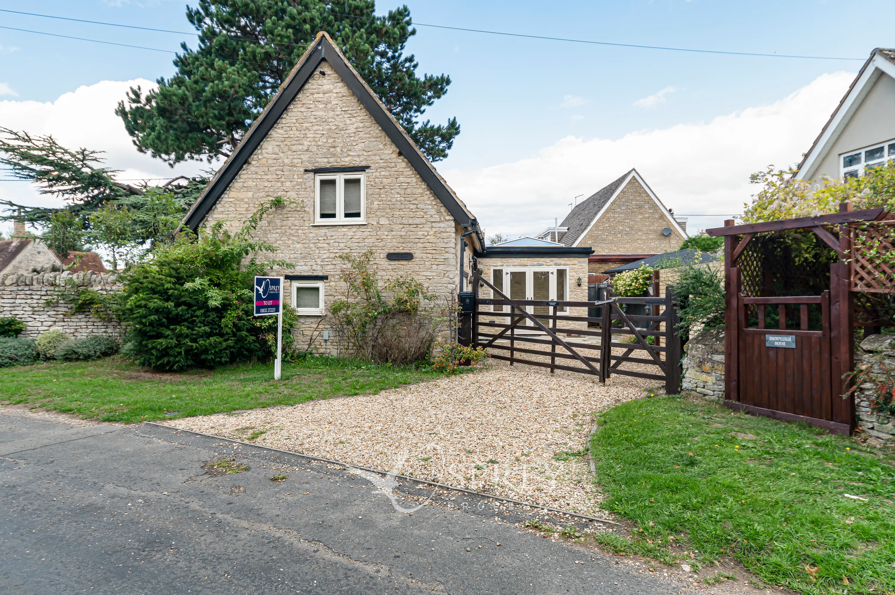 Flat Kettering Road North in Northampton
