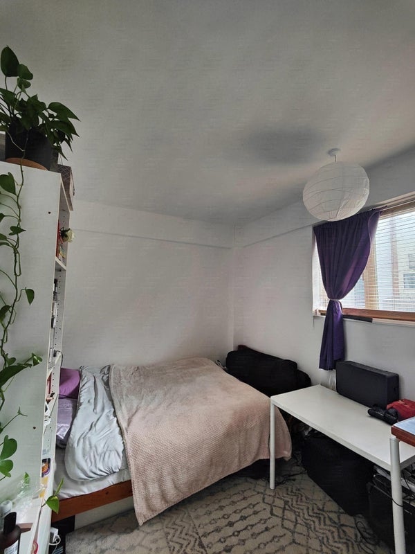 Room Nelson Square in Greater London