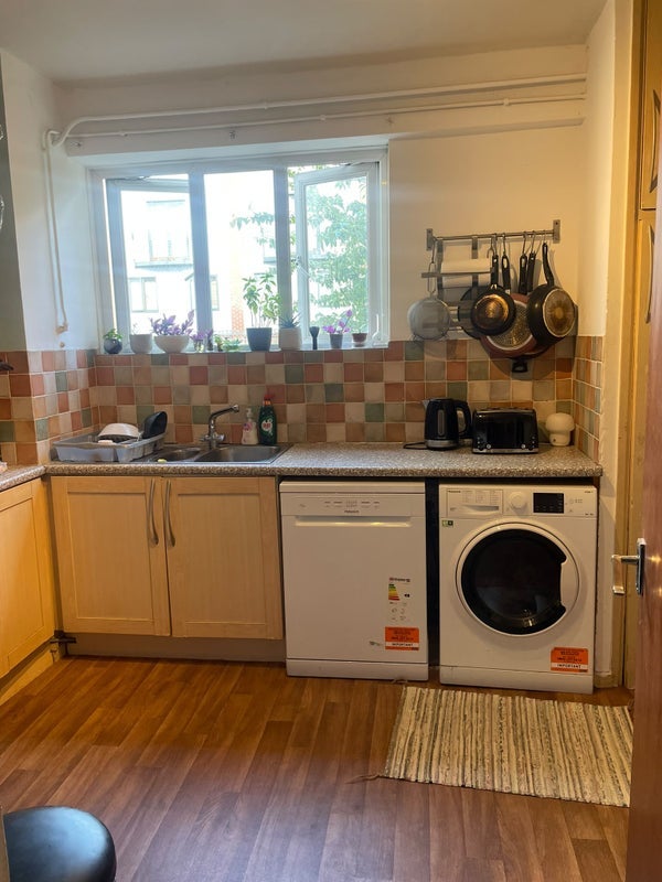 Room Nelson Square in Greater London