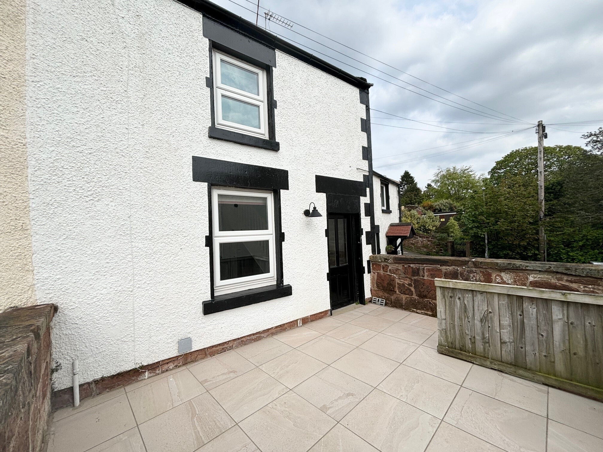 Flat School Hill in Heswall