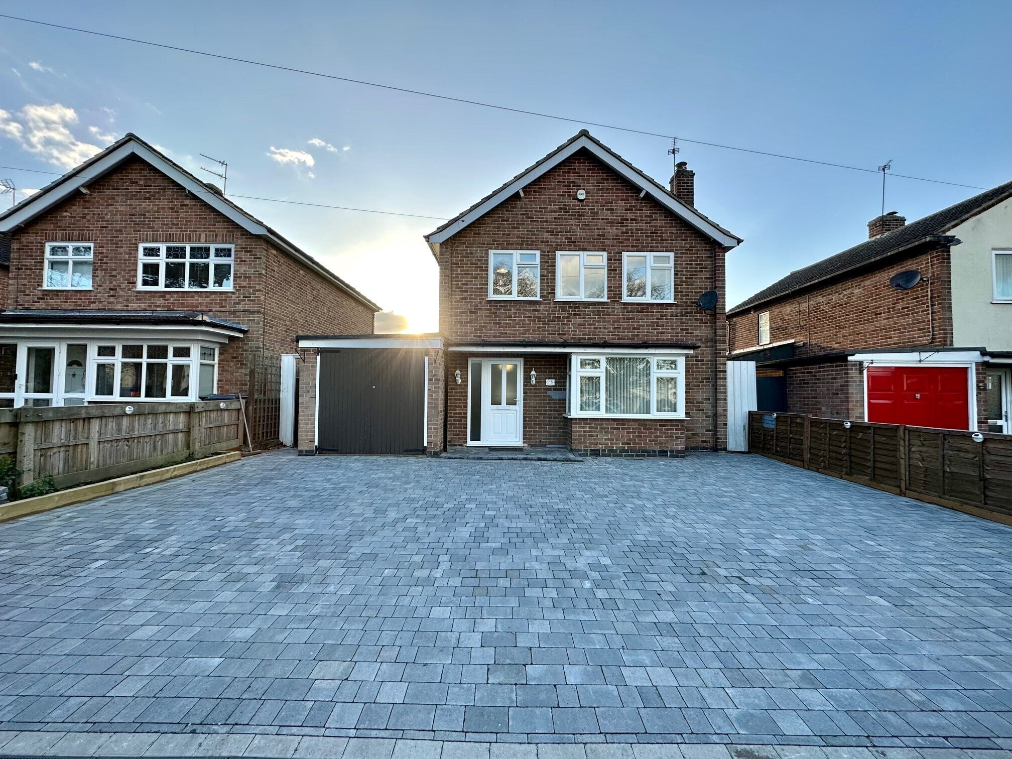 House Wilton Avenue in Charnwood