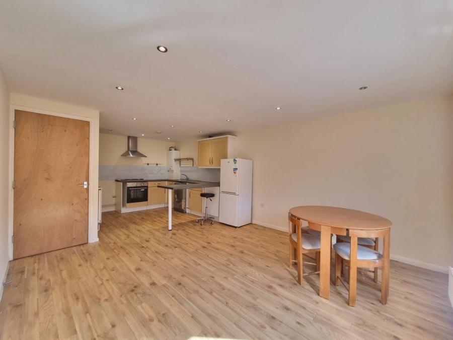 Flat Fleetwood Road in Leicester