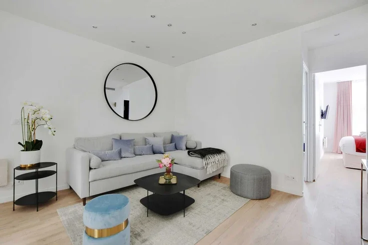 Flat Rue Saint-Denis in Paris