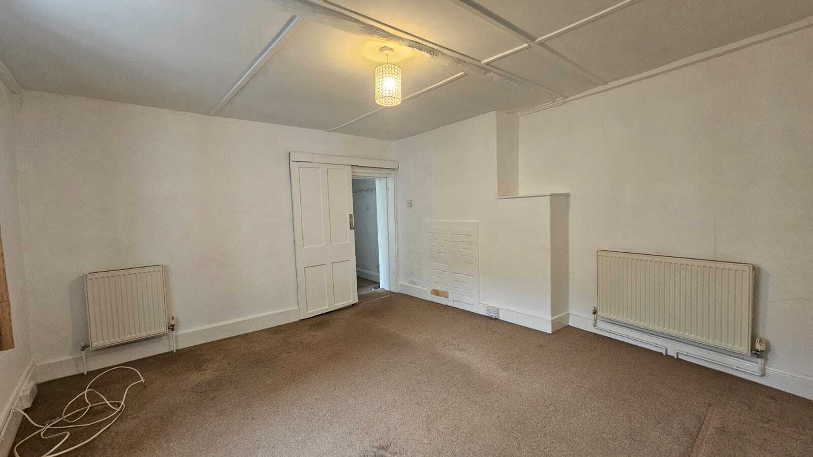 Flat Wolborough Street in Teignbridge