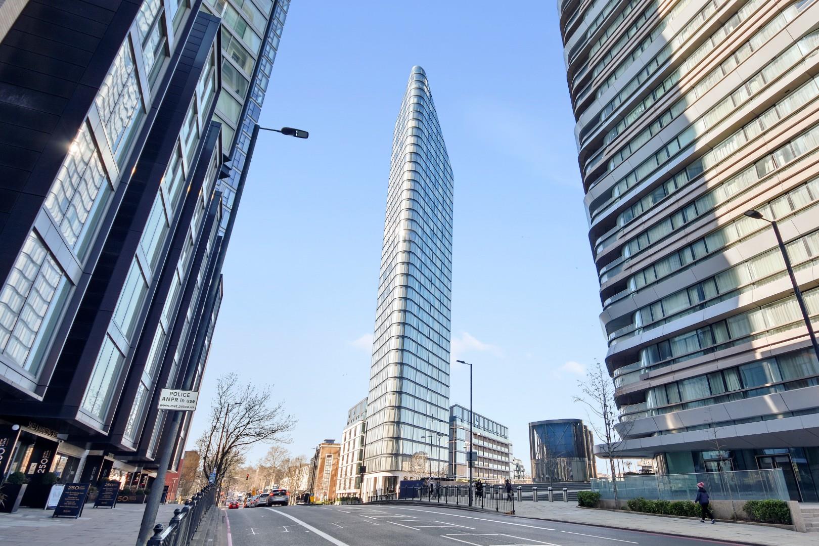 Flat City Road in Greater London