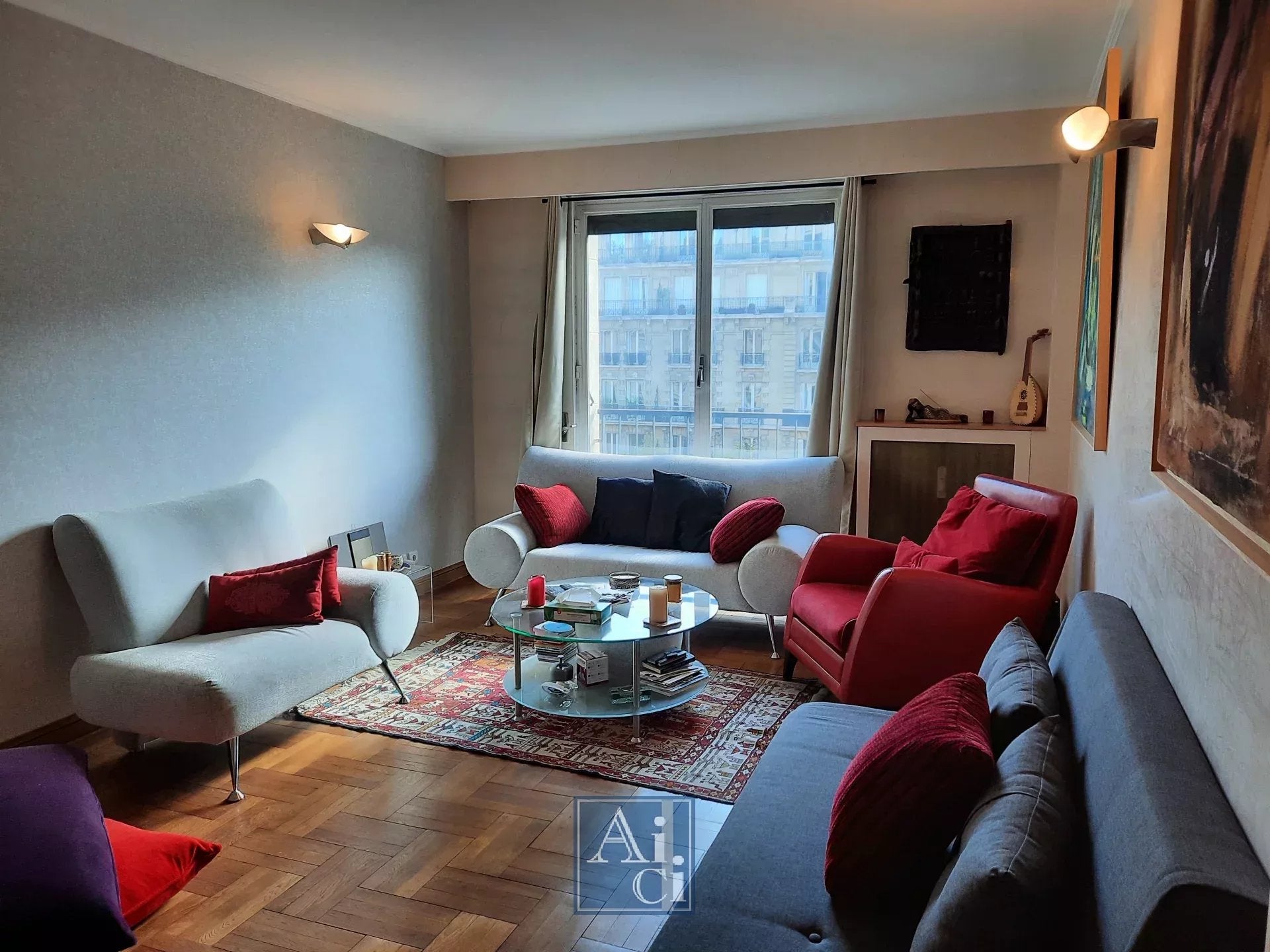 Flat Boulevard Flandrin in Paris