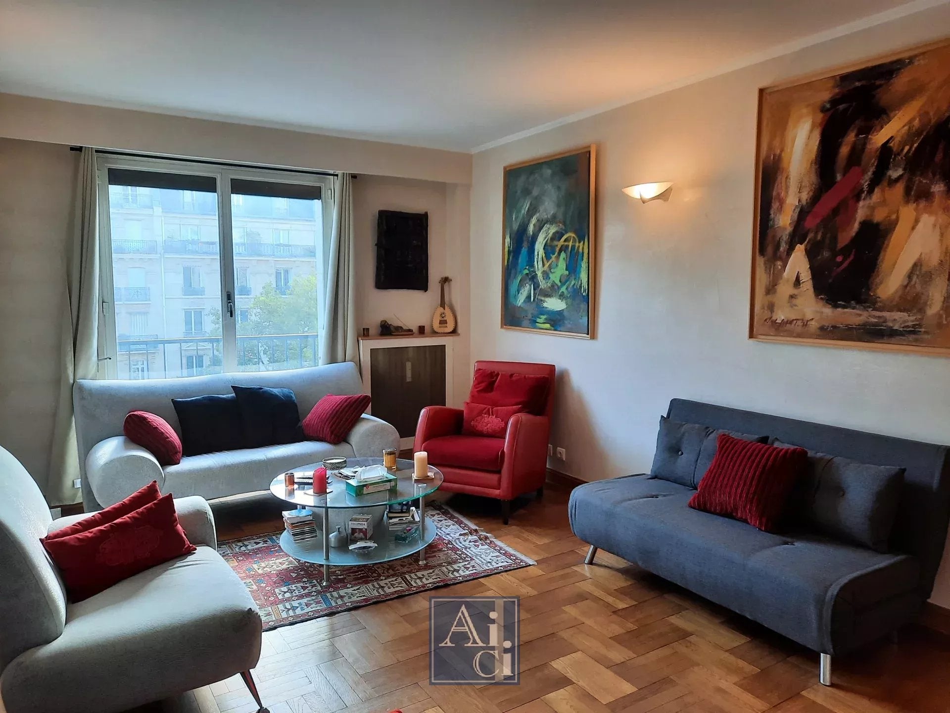 Flat Boulevard Flandrin in Paris