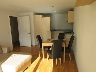 Flat Durnsford Road in Greater London