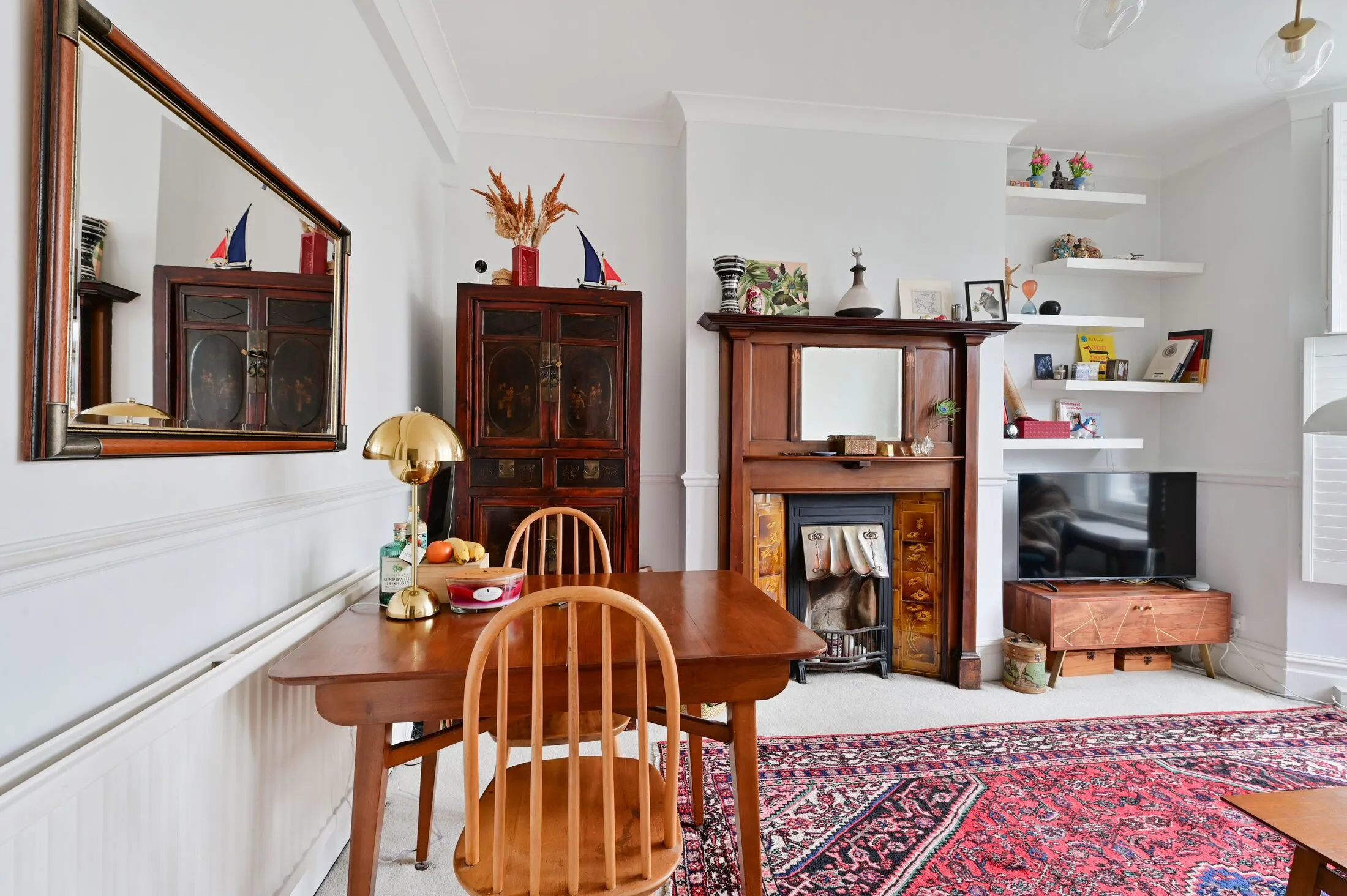 Flat Woodside in Greater London