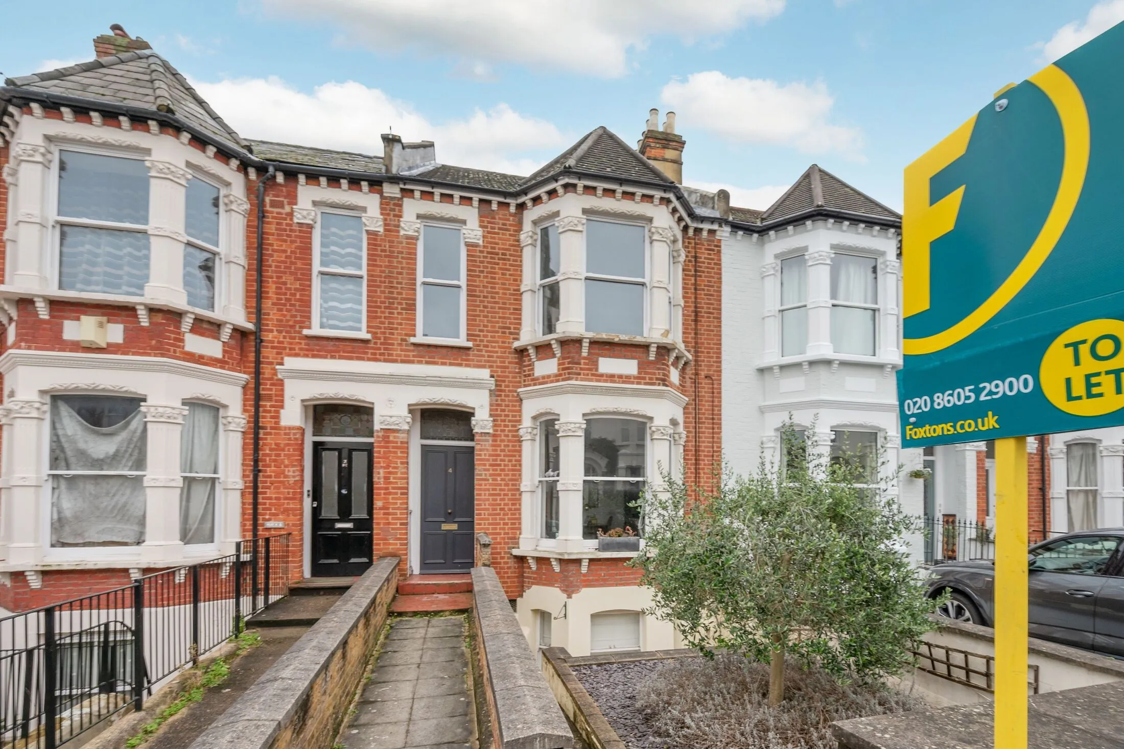 Flat Woodside in Greater London