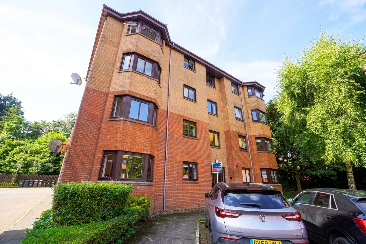 Flat Lion Bank in Kirkintilloch